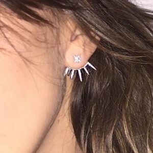 Jacquie Aiche White Gold Starburst Earring Jacket💫
